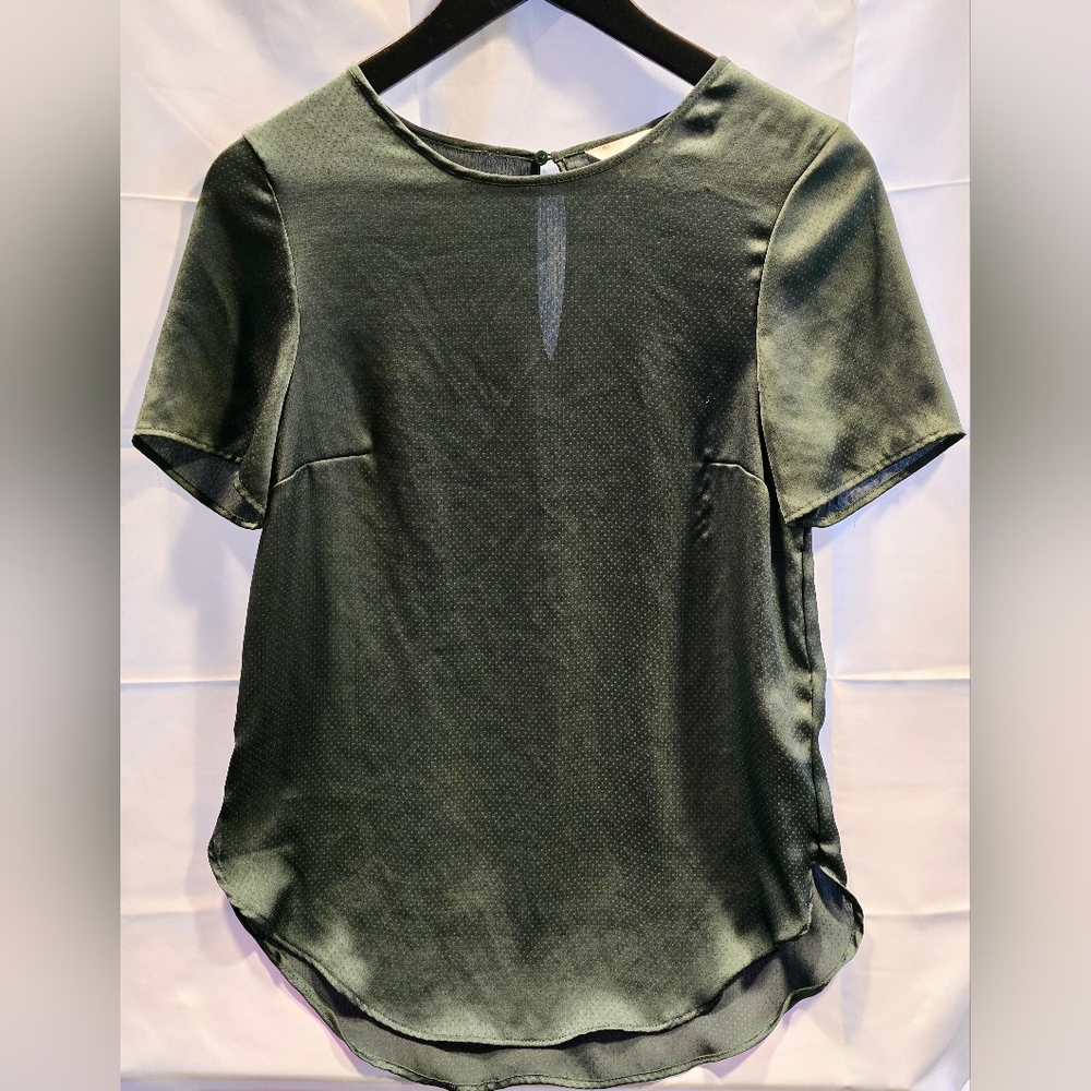H&M Women’s Short Sleeve Blouse